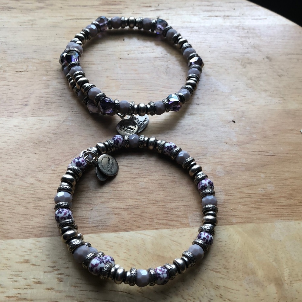 Lilac wraps